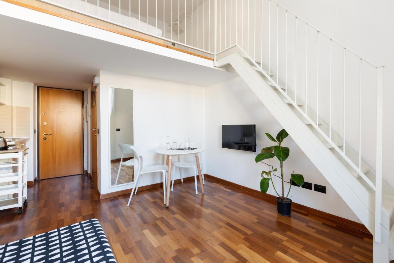 Ferienwohnung Central Studio Apts Milano-Corso Magenta Exterior foto